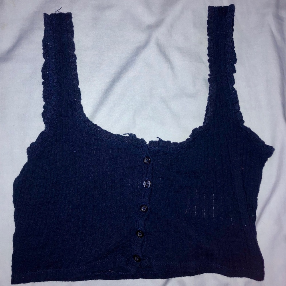 UO cropped tank